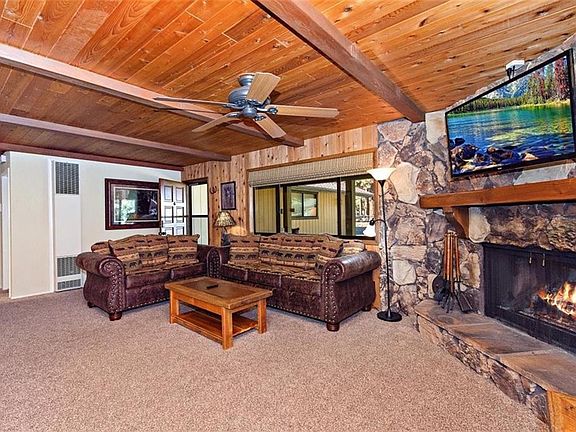 3rd image of 342 W Meadow Ln