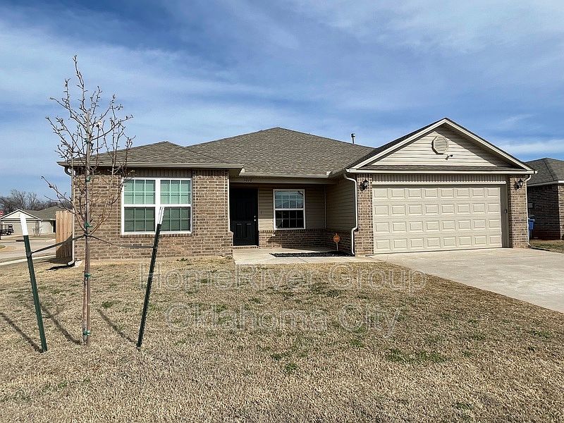 1st image of 1016 N Scouts Court Way