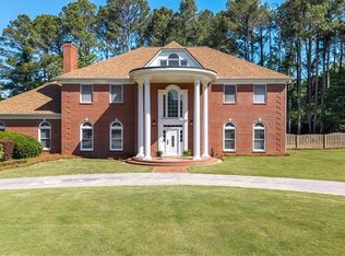 130 Victoria Dr, Fayetteville, GA 30214