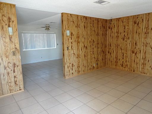 2nd image of 3513 Lighthouse Ave