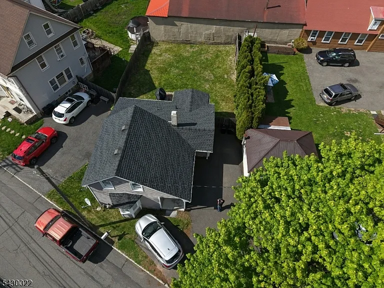 3 Plane St — Photo 24
