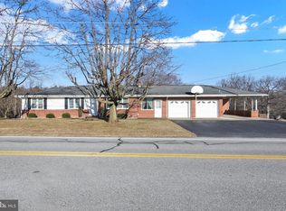 195 Whisler Rd, Etters, PA 17319