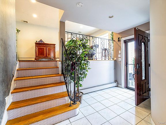 3rd image of 3447 Steven Road