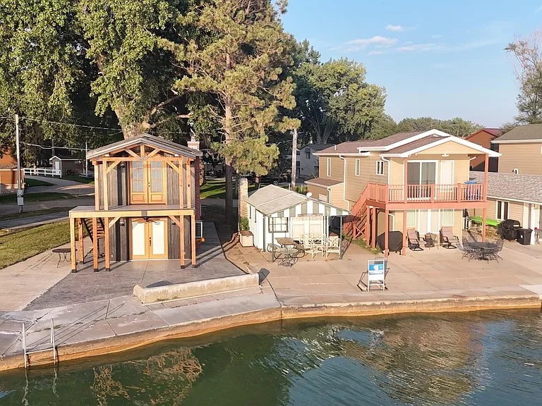 503 Prairie Lake Rd #14 — Photo 5