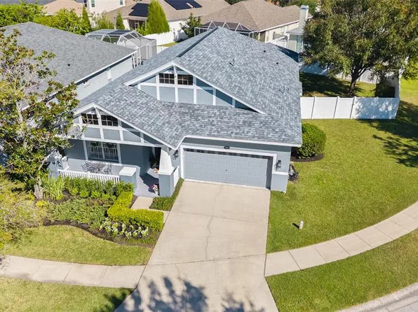 5011 Sky Blue Dr, Lutz, FL 33558