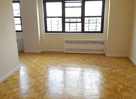 5th image of 2040 Bruckner Blvd APT 8J