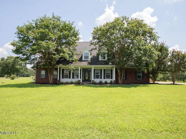 1453 Whitetail Dr S, Hernando, MS 38632