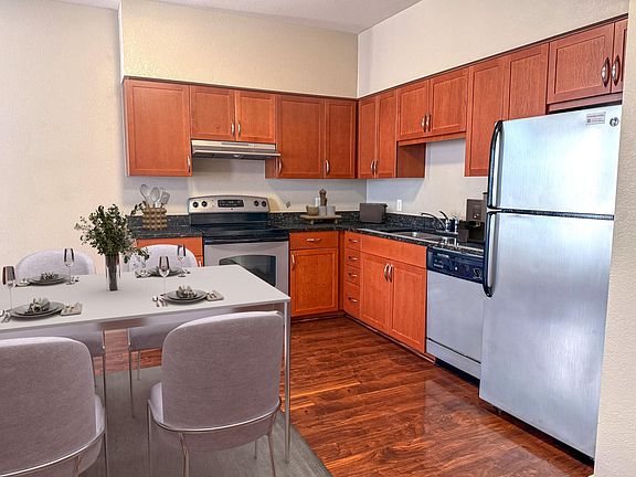 5th image of 4201 William Fleming Ct W #216