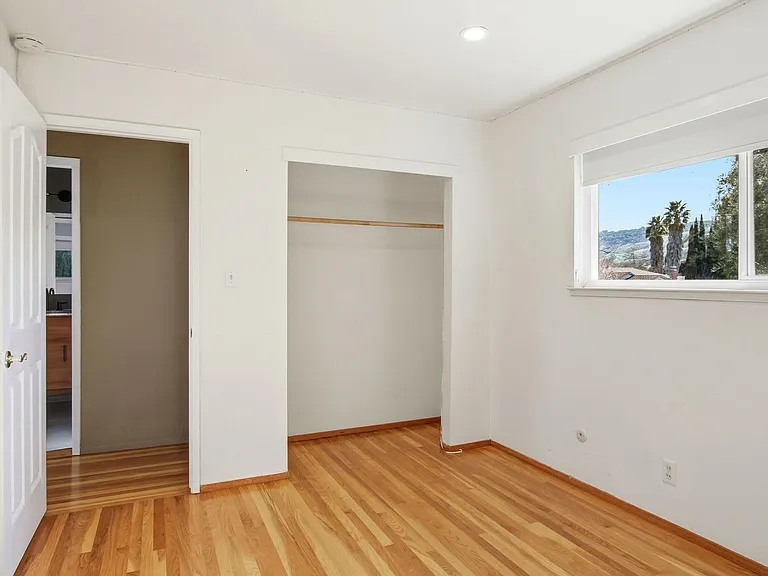 6137 Banner Dr — Photo 38