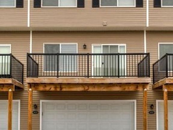 3rd image of 4507 NE McDougal Ln