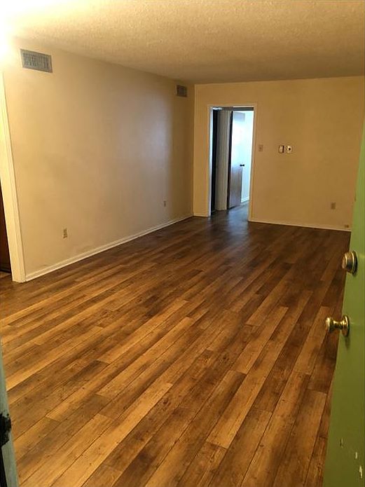 1st image of 2704 Whitney Pl APT 722