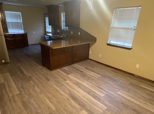 700 N 4th St, Jones, OK 73049