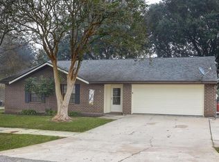 114 Trojan Pl, Lafayette, LA 70508