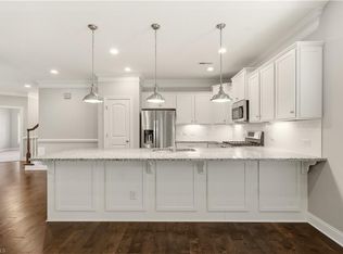 901 Kinloch Dr, Winston Salem, NC 27107