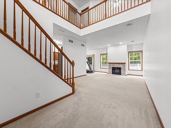 4th image of 7623 Elm Grove Ave