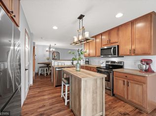 4850 149th St N UNIT 1, Hugo, MN 55038