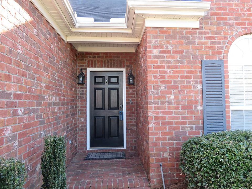1st image of 4881 Orchard Hill Dr