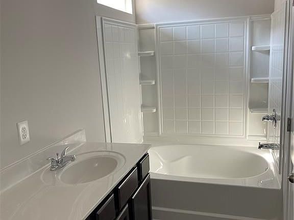 2nd image of 4902 Hillstone Dr