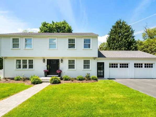 11 Brookmere Ave, Wellesley, MA 02482