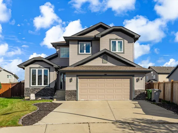 10405 98th St, Morinville, AB T8R 0B7