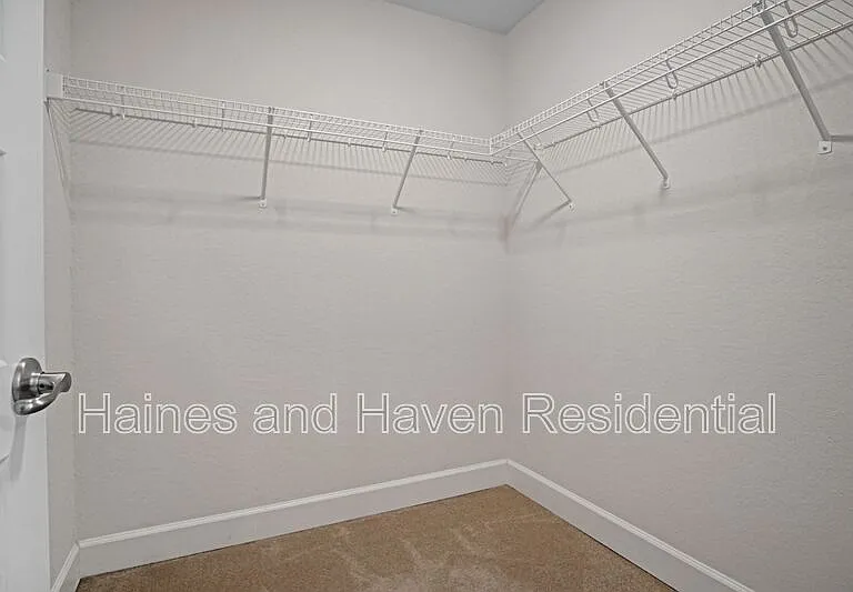 1217 Forest Hills Dr — Photo 19