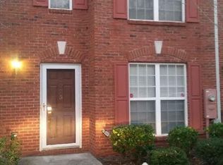 3075 Waldrop Cir, Decatur, GA 30034