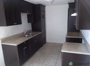 1041 W Reeve St, Compton, CA 90220