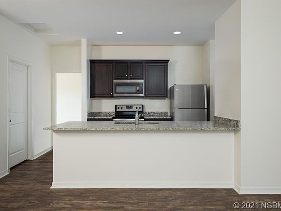 5th image of 3521 Fernanda Dr