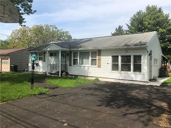 4th image of 214 Pleasantview Dr