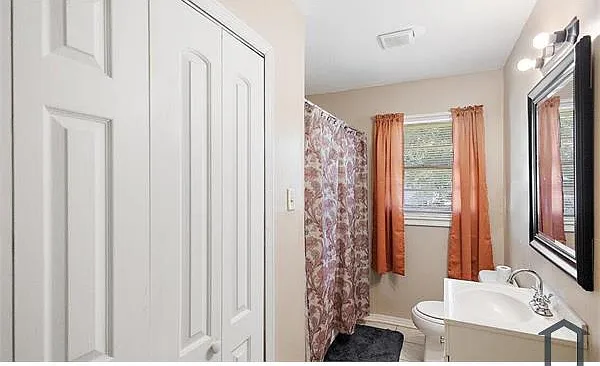 617 N Park Dr — Photo 12