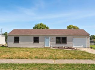 6414 Blackstone Dr, Fort Wayne, IN 46818