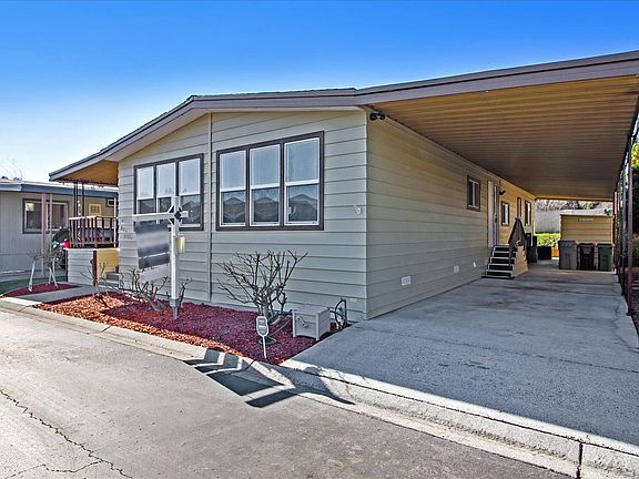 2nd image of 886 Villa Teresa Way