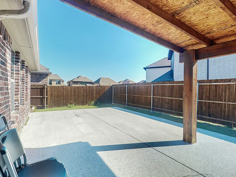 3111 Northpoint Dr — Photo 17