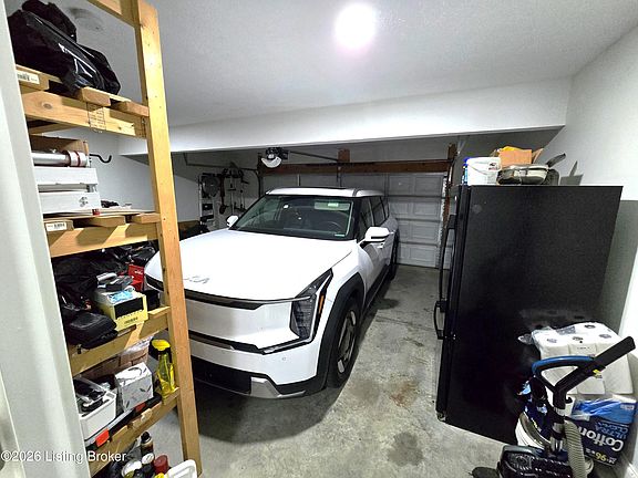 3rd image of 9701 Chetwood Ct