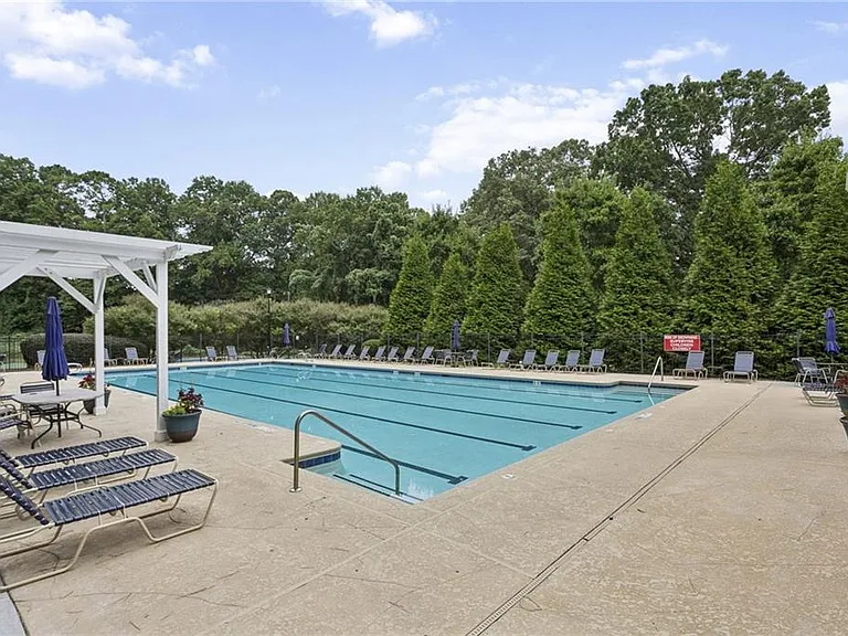 208 Carrington Way — Photo 26