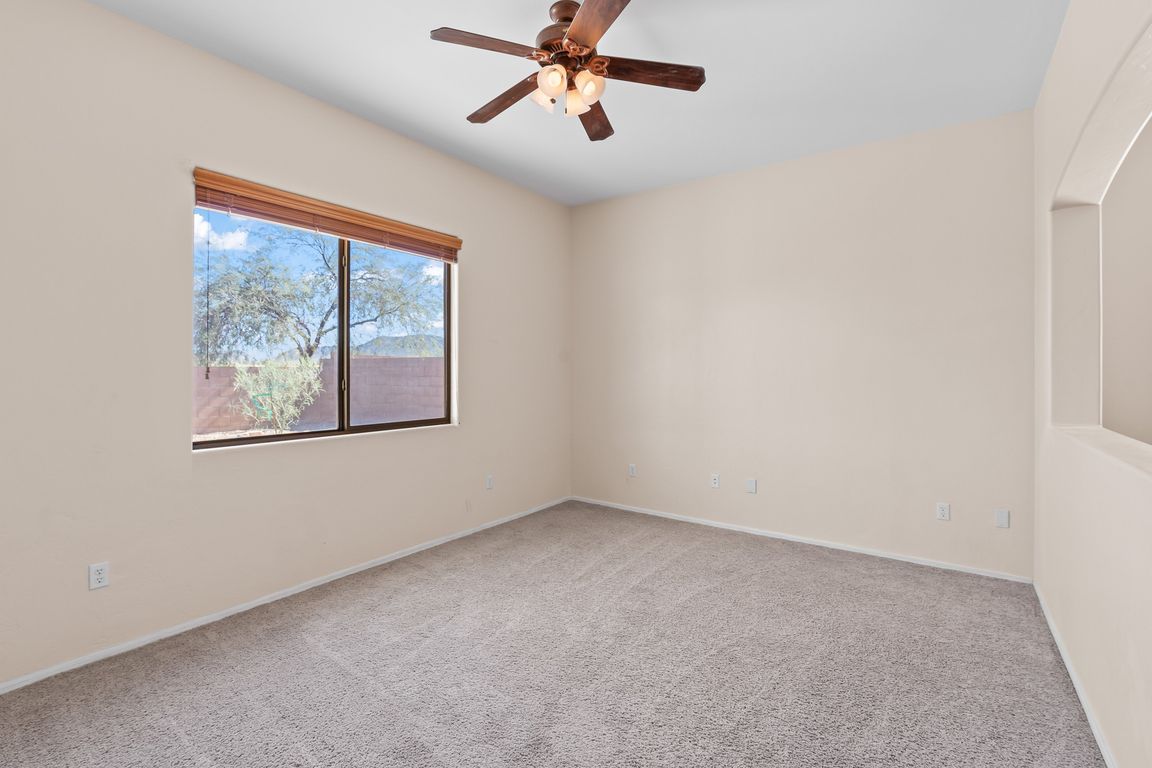 next background image