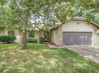 2881 S Timbercreek Ave, Springfield, MO 65807