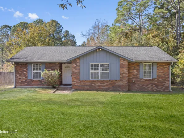 2405 Merida Cv, Gautier, MS 39553