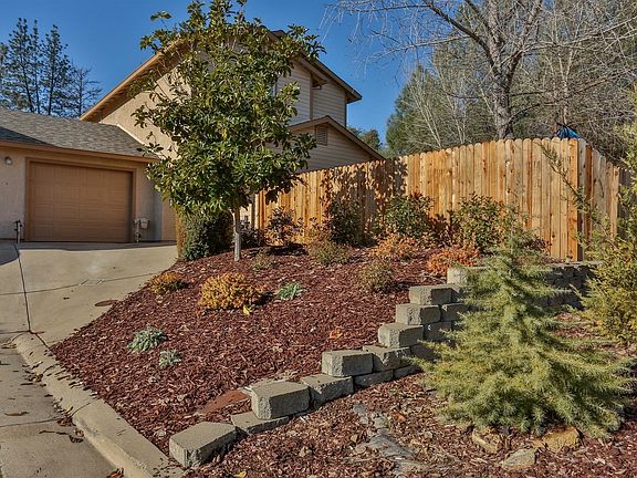 2nd image of 7002 Forest Hill Dr