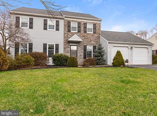 1604 Hopegate Dr, Maple Glen, PA 19002