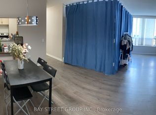 284 Bloor St W #902, Toronto, ON M5S3B8