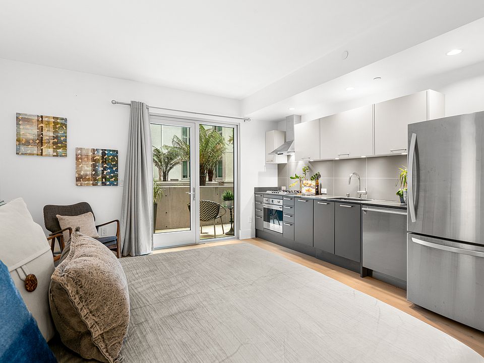 1st image of 1075 Market St #205A