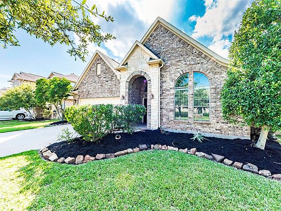 2nd image of 2227 Daroca Dr