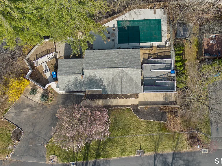 9 Daniel Rd #9B — Photo 4