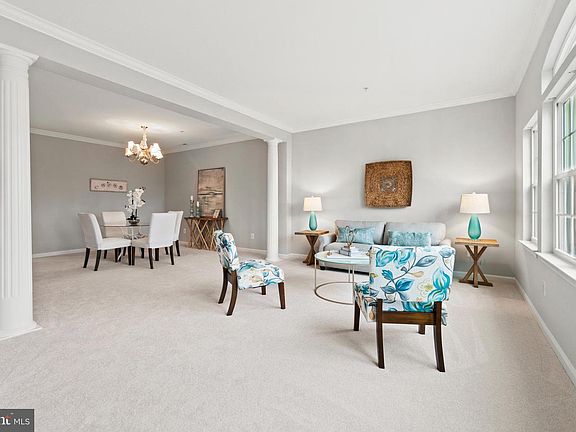 2nd image of 15304 Regents Park Dr #39