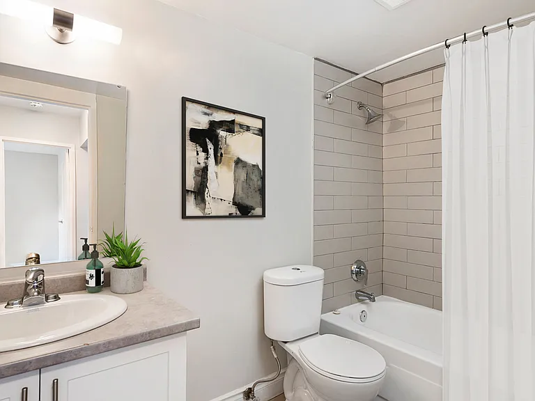 2067 Prospect St — Photo 13