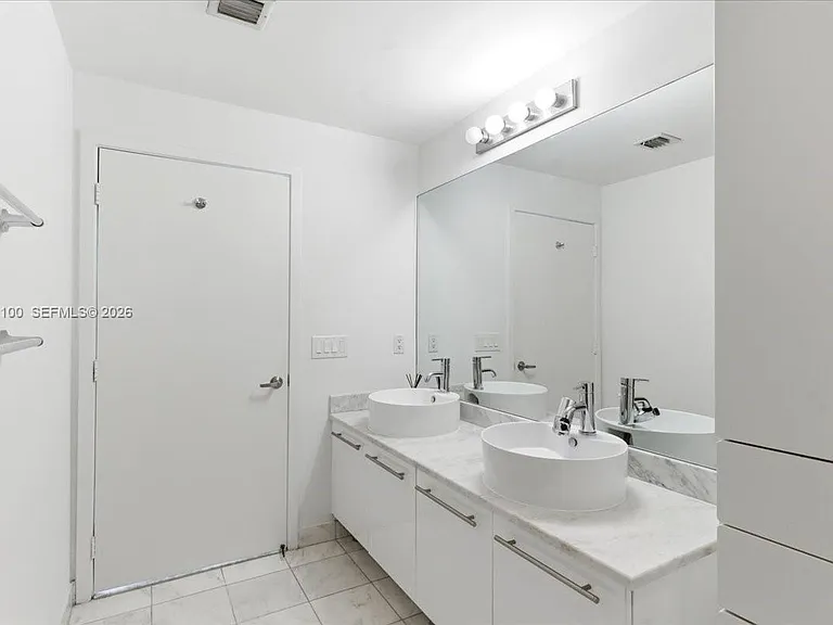 888 Biscayne Blvd #2212 — Photo 20