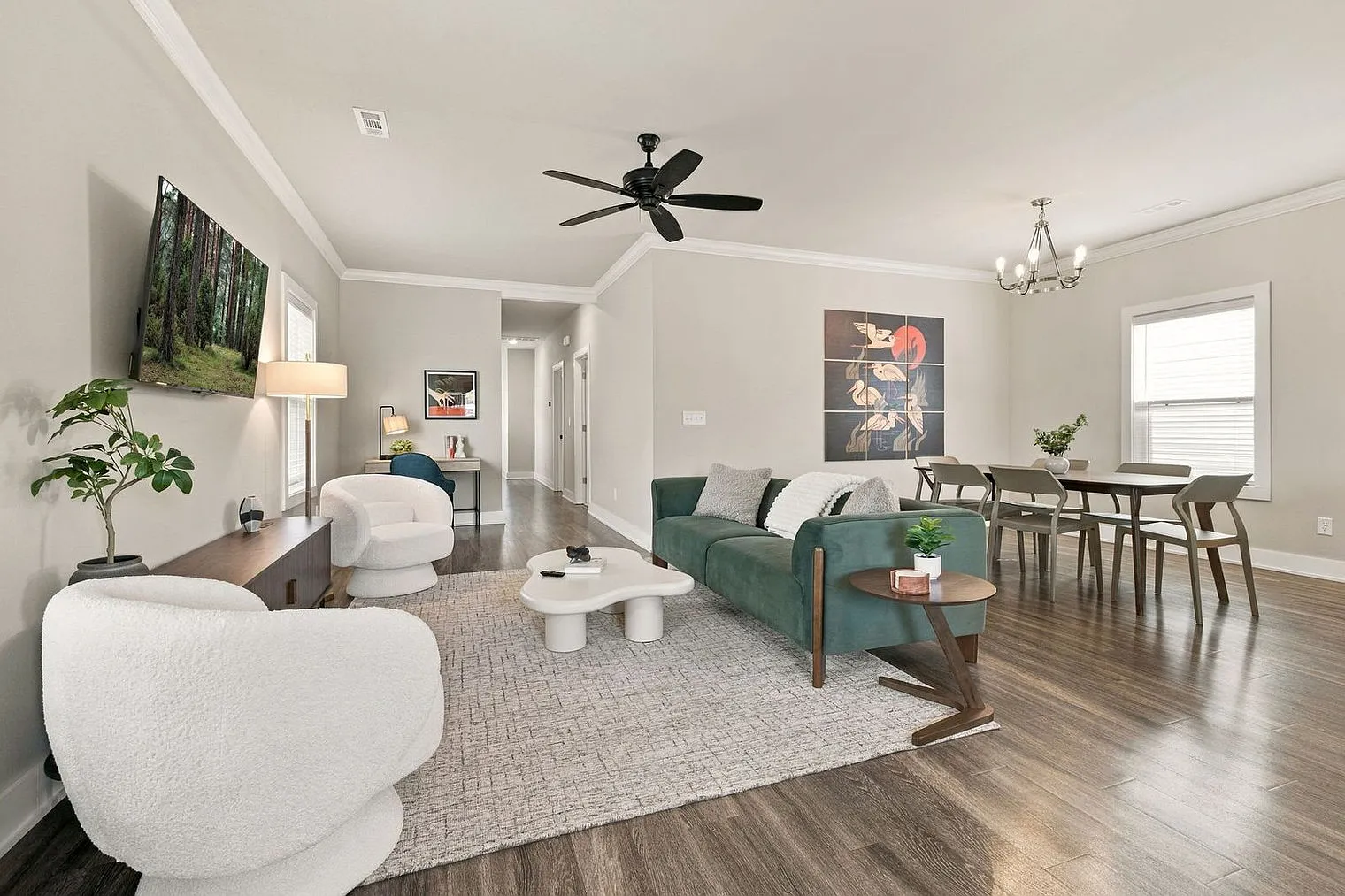 3 bed, 2.0 bath, 1722 sqft, $4,052 — Photo 1