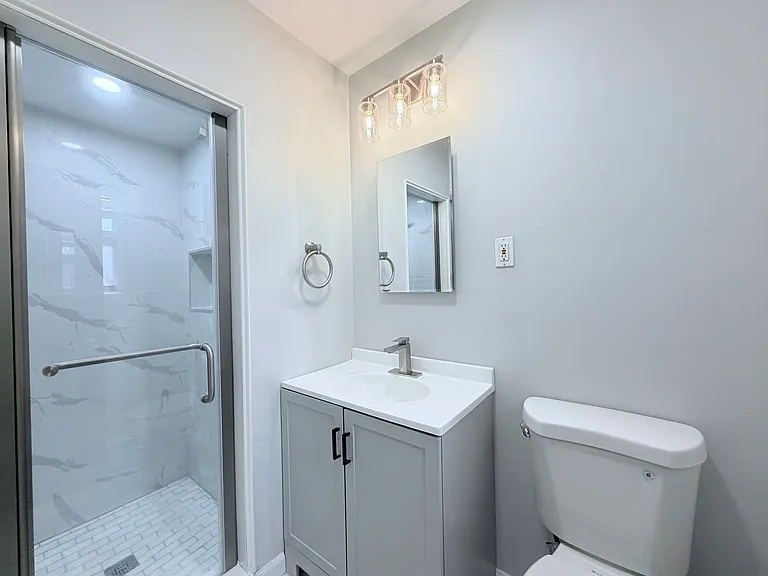 1229 Inwood Ter #2 — Photo 23