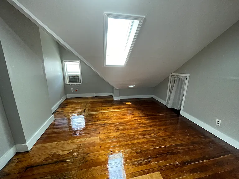 19 Woodland St #3 — Photo 17